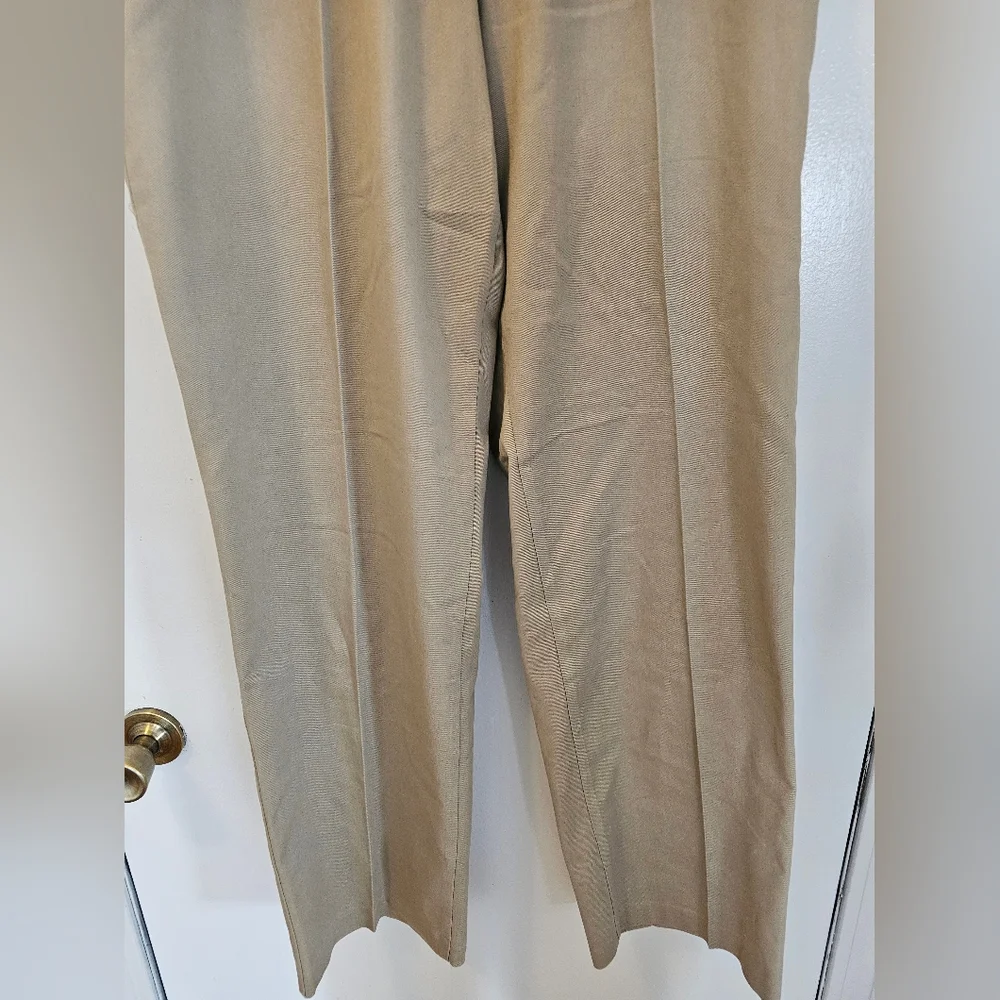 Dockers Men's Easy Khaki‎ Straight Fit Pants Beige Size 36x32 NWT